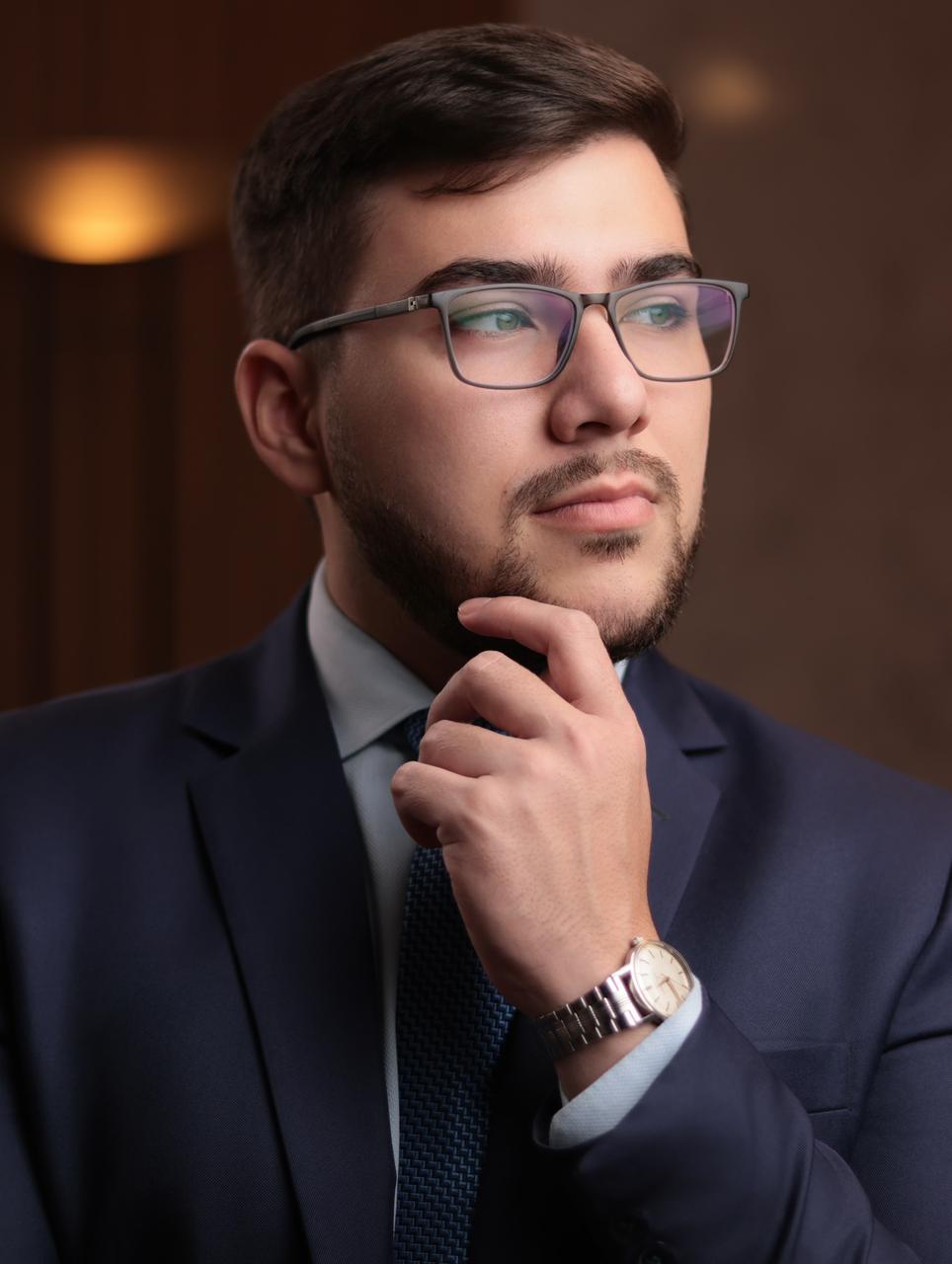 Dr. Konrado H. H. do Mont Serrat S. — OAB/SP 542.936